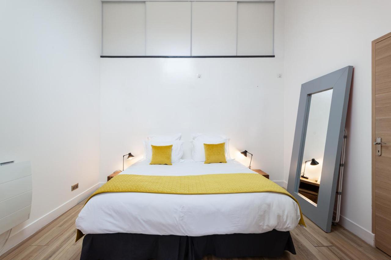 Suite Appart Place Versepuy Шантили Екстериор снимка